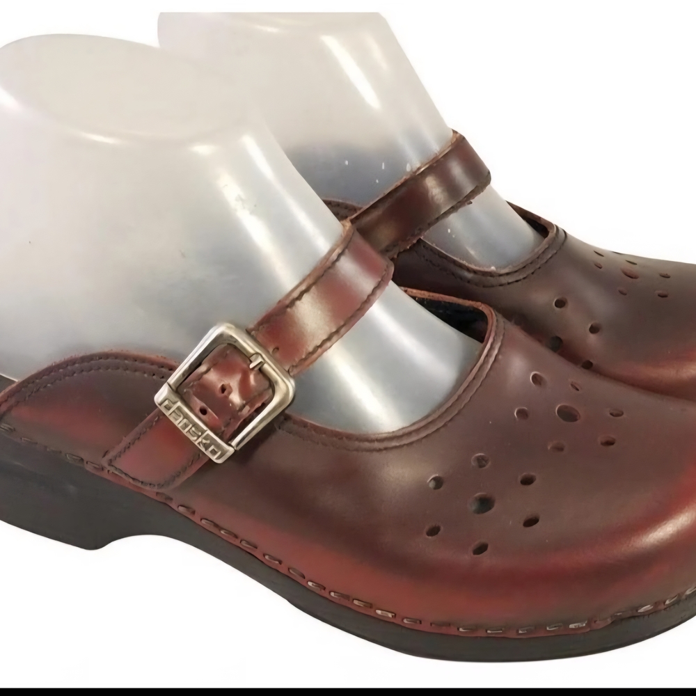 Women's Brown Leather Clogs